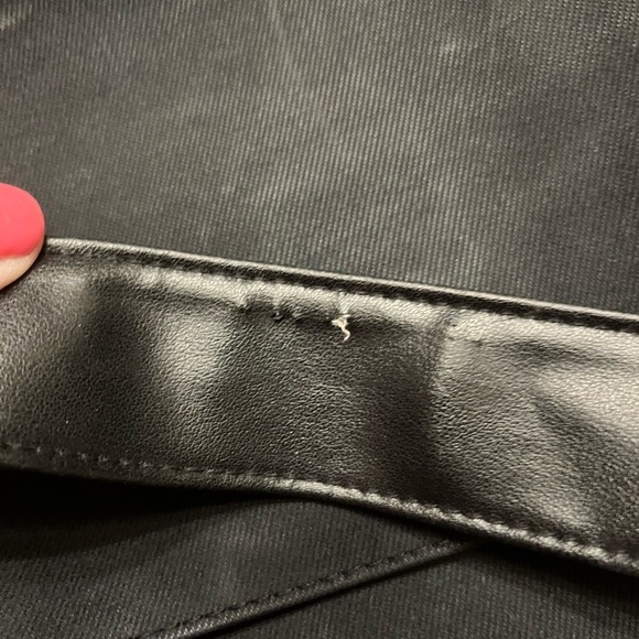 HUGO Unisex Messenger Bag - Picture 8 of 11